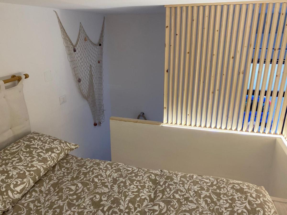 Da Nord A Sud - Loft Con Soppalco Villa Termoli Luaran gambar