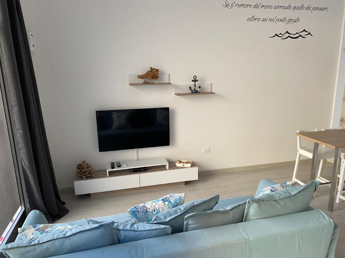 Da Nord A Sud - Loft Con Soppalco Villa Termoli Luaran gambar